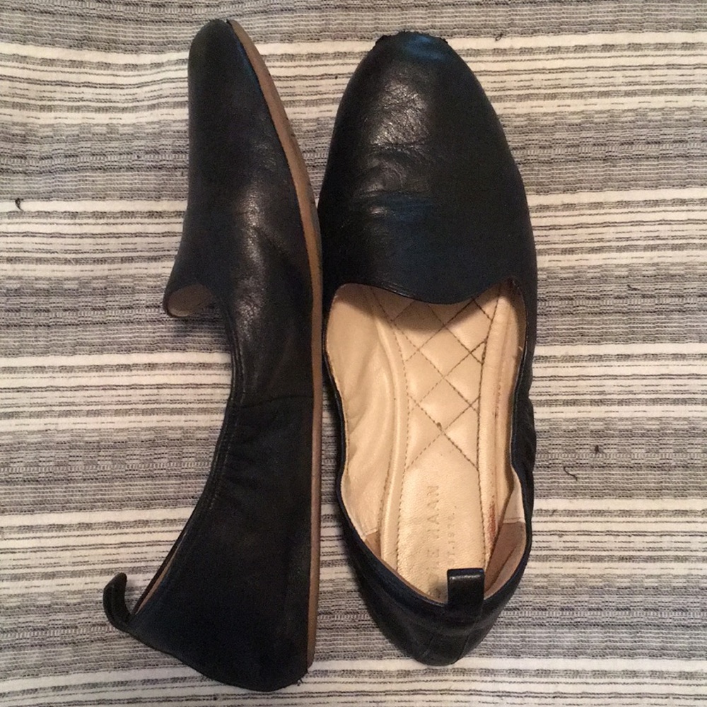 Cole Haan Ballet Flats in Black